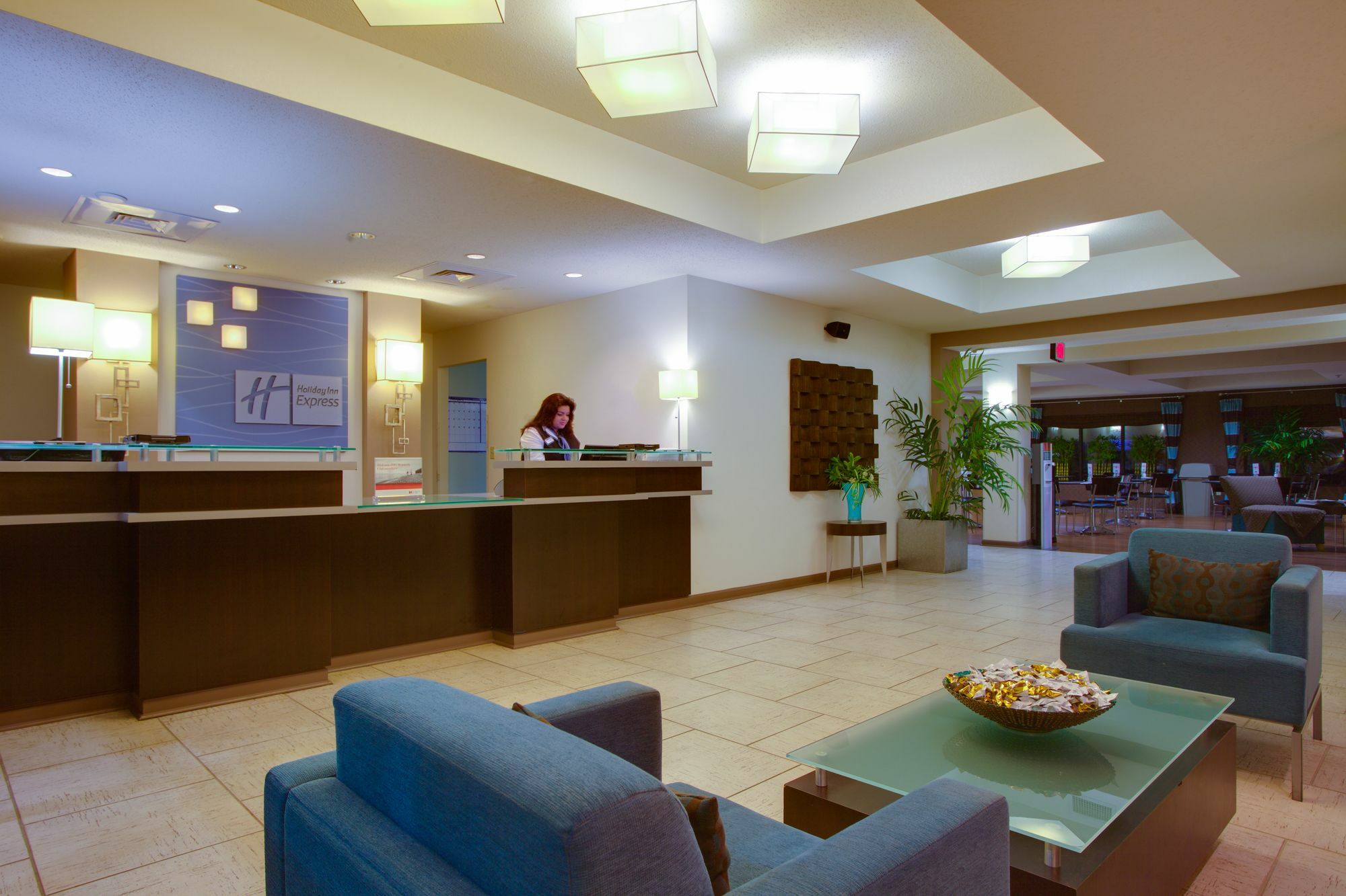 Express & Greensboro-east By Ihg Hotel