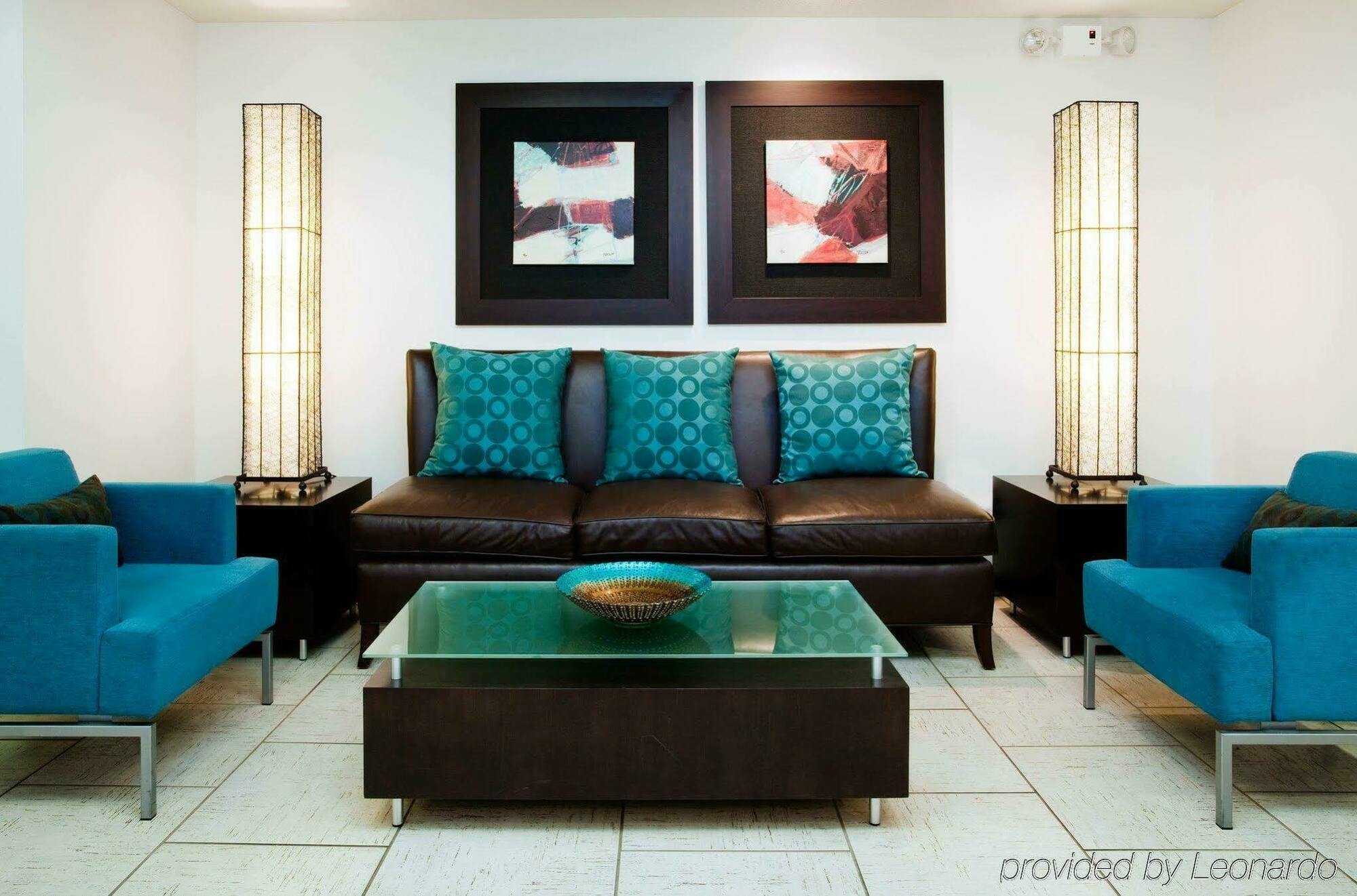 Express & Greensboro-east By Ihg Hotel 3*